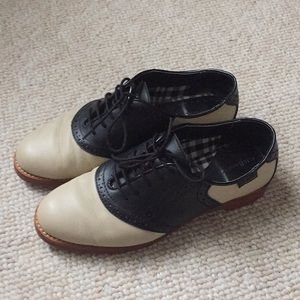 Bass Saddle Shoes